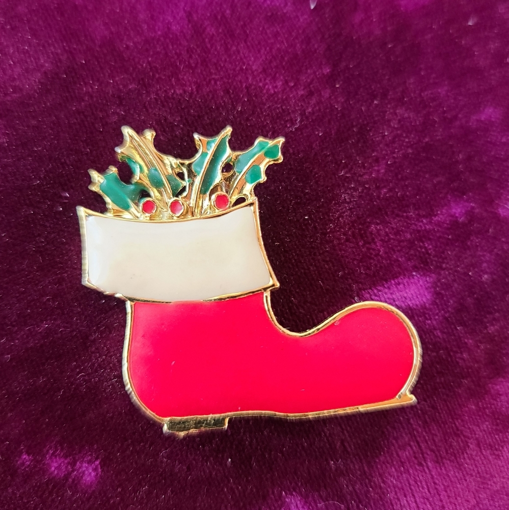 Vintage Beau Jewels Christmas Boot Brooch